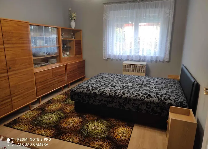 In 18329 バラトンフェニヴェシュ